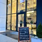Urban Apartments Opolska 10 No 36 - Rooftop Garden - Free Garage Apartment *