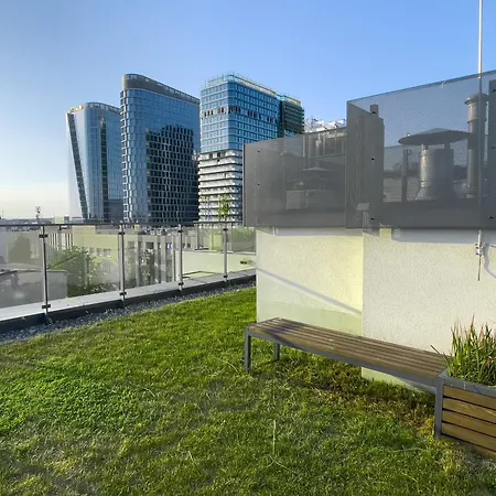 Urban Apartments Opolska 10 No 36 - Balcony - Air Condition - Rooftop Garden - Free Garage * Катовице