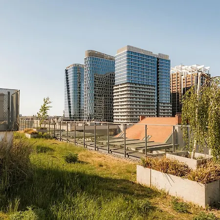Apartment Urban Opolska 10 No 36 - Balcony - Air Condition - Rooftop Garden - Free Garage Katowice